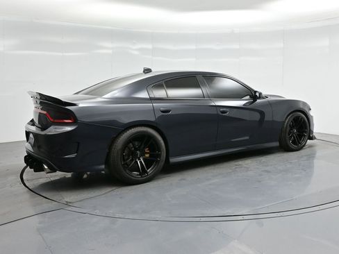 Used 2019 Dodge Charger R/T image 26