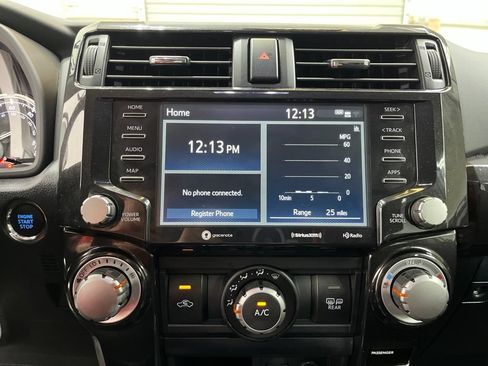 Used 2024 Toyota 4Runner TRD Off-Road AWD/4WD image 24