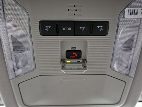 Used 2024 Toyota RAV4 XLE image 26