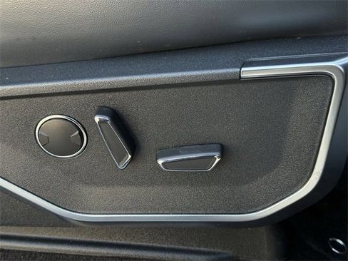 Used 2022 Ford F150 Raptor w/ Equipment Group 801A High image 34