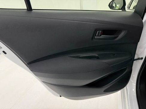 Used 2024 Toyota Corolla LE FWD image 35