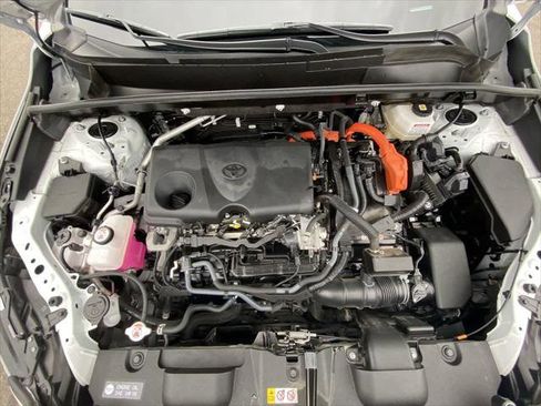 Certified 2024 Toyota Venza Nightshade image 25