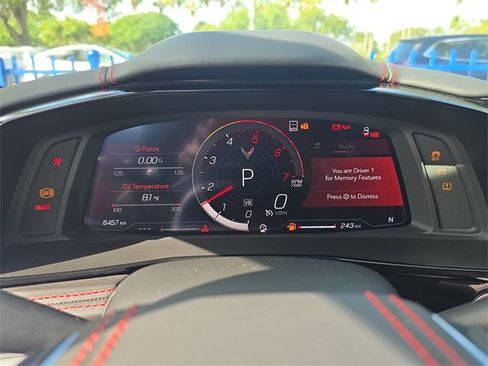 Used 2021 Chevrolet Corvette Stingray Premium Conv w/ Z51 Performance Package image 15