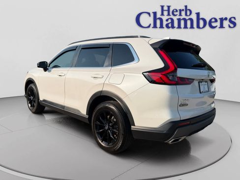 Used 2025 Honda CR-V Sport image 3