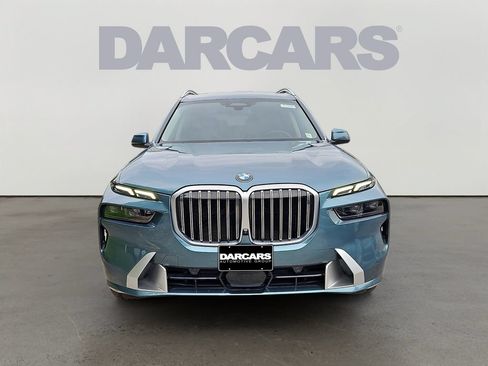 Used 2024 BMW X7 xDrive40i w/ Executive Package AWD/4WD image 2
