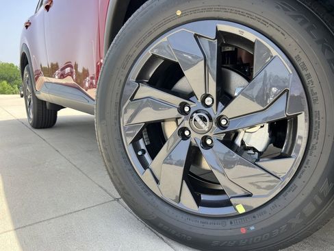 New 2026 Nissan Rogue SV FWD image 6