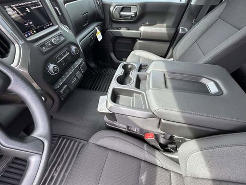 New 2026 Chevrolet Silverado 2500 Custom w/ Custom Value Package image 10