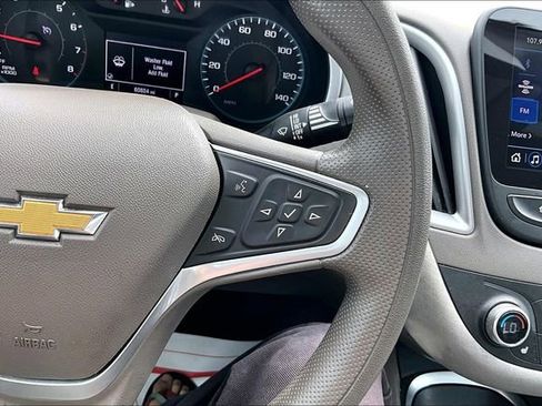 Used 2022 Chevrolet Malibu LT image 11