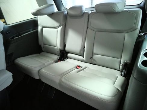 Certified 2025 Ford Expedition Active AWD/4WD image 16