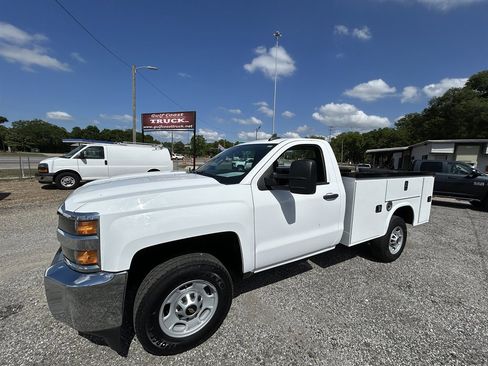 Used 2018 Chevrolet Silverado 2500 W/T RWD image 8