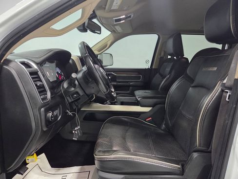 Used 2022 RAM 2500 Laramie AWD/4WD image 16