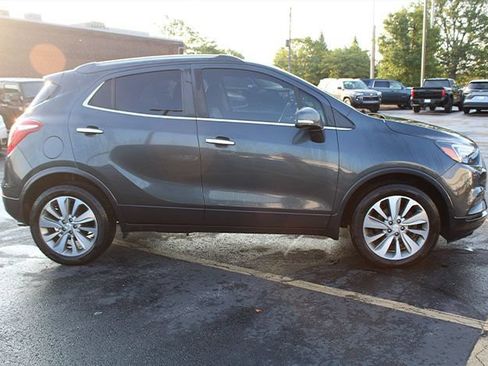 Used 2017 Buick Encore Preferred FWD image 5