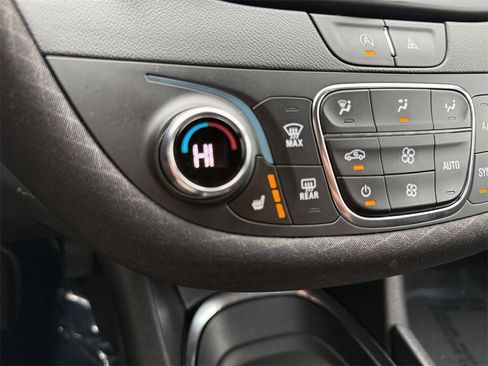 Used 2023 Chevrolet Malibu LT image 29