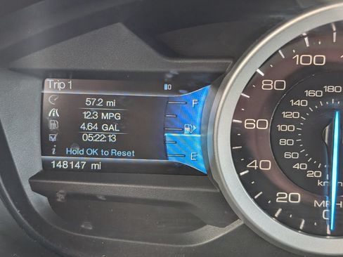 Used 2013 Ford Explorer XLT FWD image 21