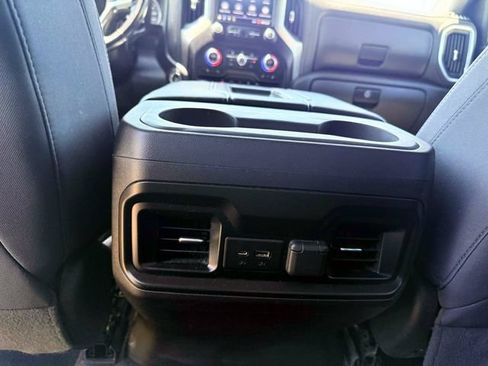 Used 2021 Chevrolet Silverado 1500 LT Trail Boss w/ Bed Protection Package AWD/4WD image 15