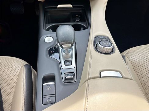 Used 2019 INFINITI QX50 Essential w/ Proactive Package FWD image 17