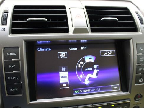 Used 2016 Lexus GX 460 w/ Premium Package AWD/4WD image 65