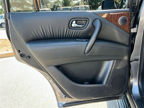 Used 2020 Nissan Armada SL w/ Premium Package image 22