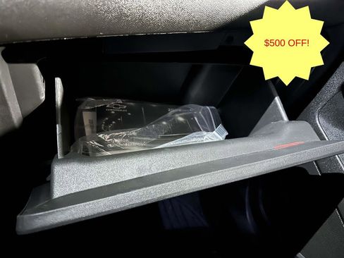 Used 2024 Chevrolet Equinox RS w/ LPO, Floor Liner Package AWD/4WD image 31