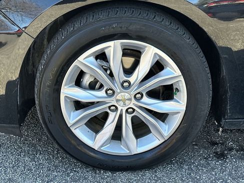 Used 2019 Chevrolet Malibu LT image 10