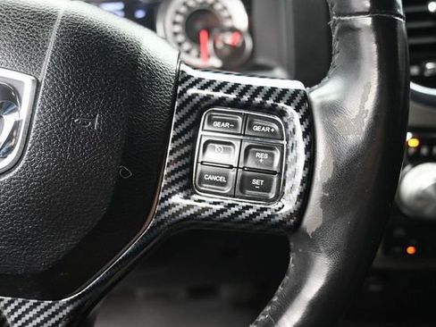 Used 2016 RAM 1500 Laramie w/ Convenience Group AWD/4WD image 21