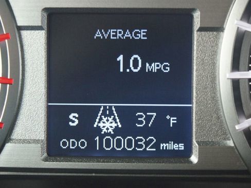 Used 2016 Toyota 4Runner SR5 Premium image 4