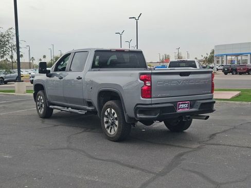 Used 2024 Chevrolet Silverado 2500 Custom w/ Custom Value Package image 7