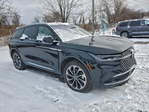 Used 2024 Lincoln Nautilus Reserve w/ Equipment Group 202A image 1