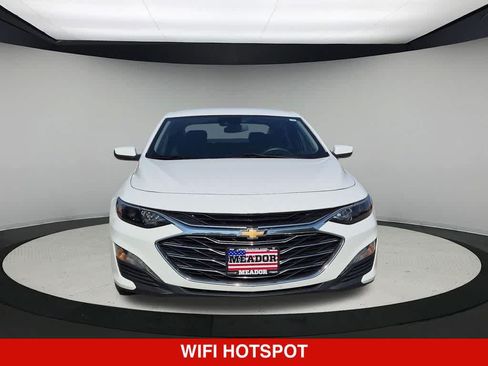 Used 2024 Chevrolet Malibu LT FWD image 9