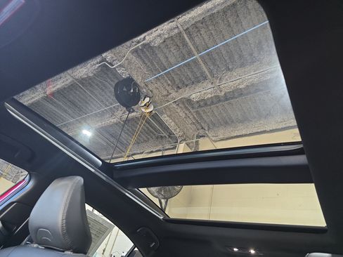 Used 2025 Toyota Camry XSE FWD image 28