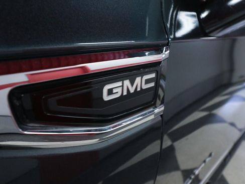 Used 2021 GMC Yukon XL SLT w/ SLT Premium Package AWD/4WD image 38