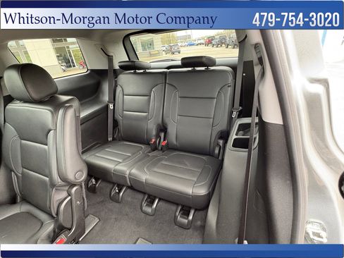 Used 2023 GMC Acadia SLT image 34