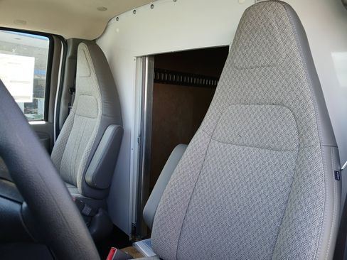 New 2025 Chevrolet Express 3500 w/ Power Convenience Package image 14