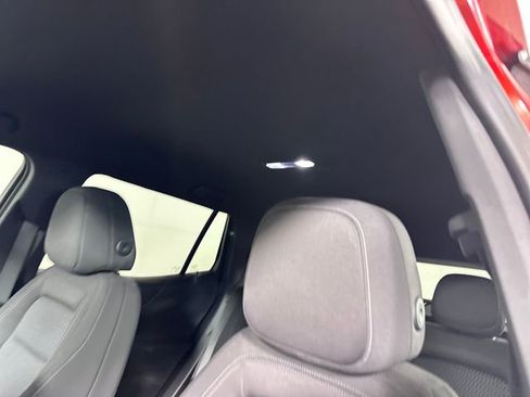 Used 2025 Chevrolet Equinox LT w/ Midnight Edition image 12