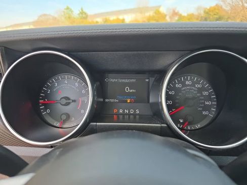 Used 2019 Ford Mustang Coupe image 19