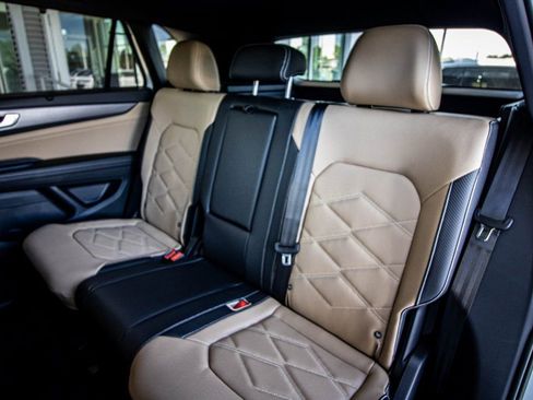 New 2026 Volkswagen Atlas Cross Sport SE image 49