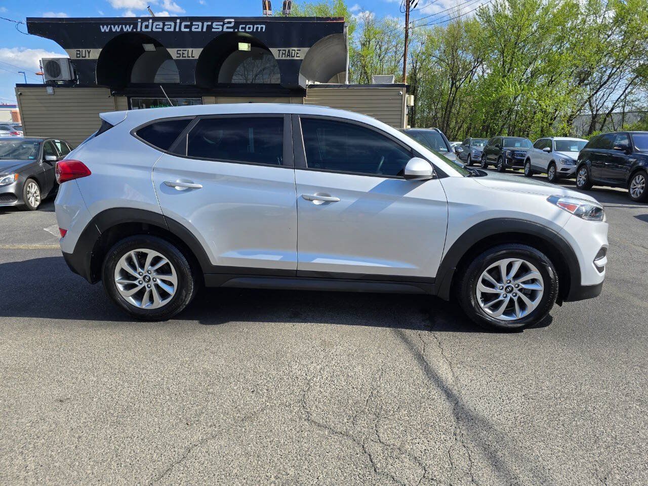 Used 2016 Hyundai Tucson SE FWD image 2