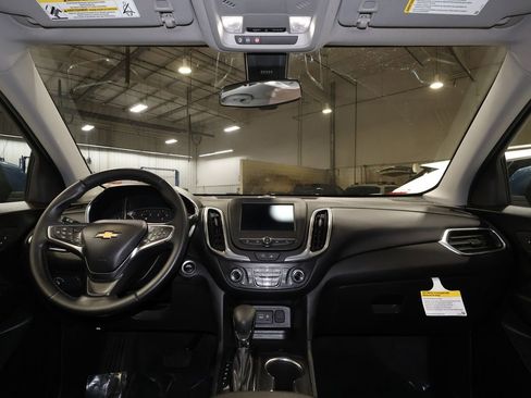Certified 2024 Chevrolet Equinox LT image 28