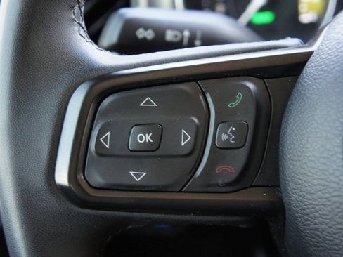 Used 2023 Jeep Wrangler Unlimited image 18