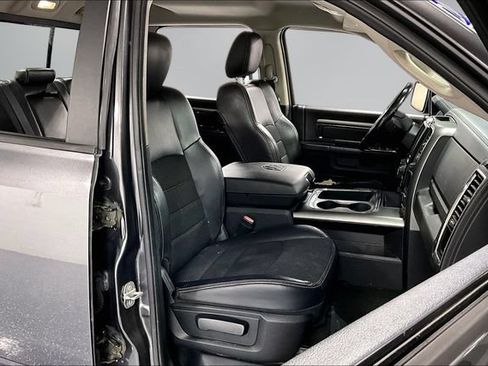 Used 2017 RAM 1500 Sport w/ Comfort Group AWD/4WD image 25