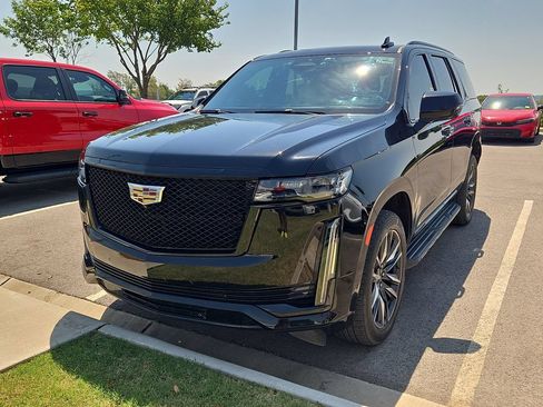 Used 2021 Cadillac Escalade Sport AWD/4WD image 1