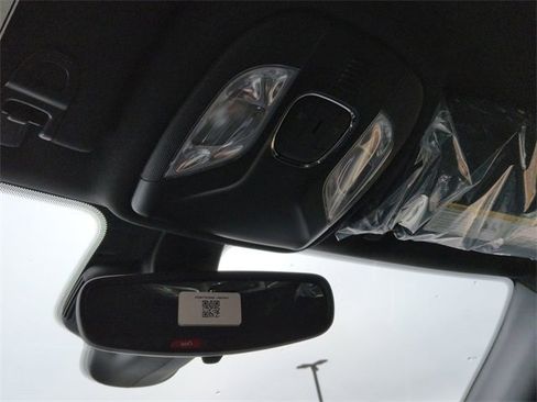 New 2026 Jeep Compass Latitude image 19