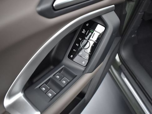 New 2026 Audi Q5 Premium AWD/4WD image 6