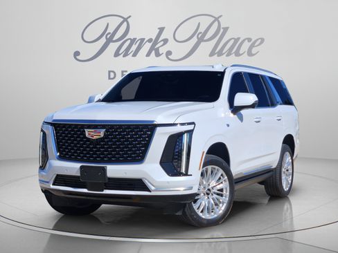 Used 2026 Cadillac Escalade Luxury w/ Touring Package RWD image 1