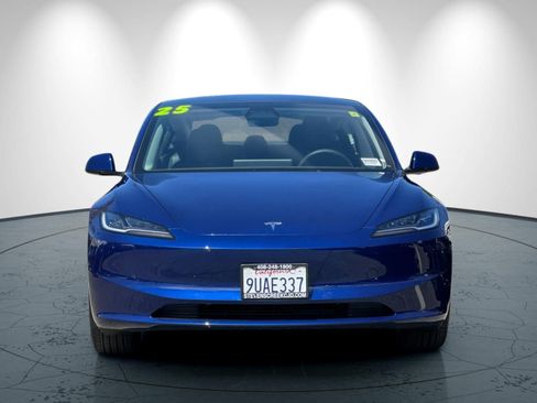 Used 2025 Tesla Model 3 Long Range RWD image 9