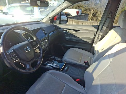 Used 2021 Honda Passport Touring image 9