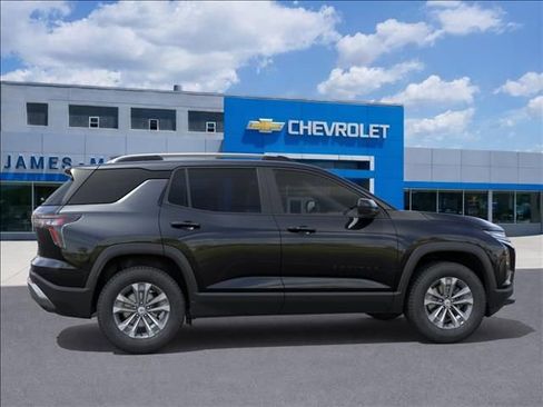New 2026 Chevrolet Equinox LT FWD image 5