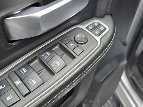 Used 2024 RAM 2500 Big Horn image 17