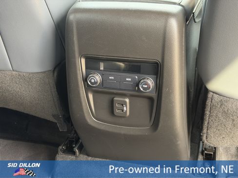 Used 2020 Buick Enclave Essence AWD/4WD image 15