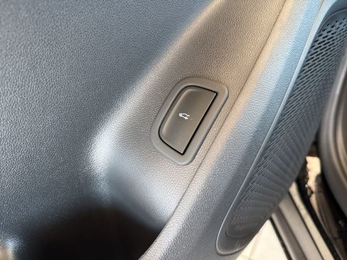 New 2026 Chevrolet Traverse LT w/ Driver Confidence Package image 21